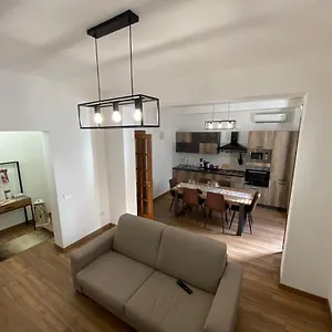 Holiday home Casa No-ma In Centro Storico 