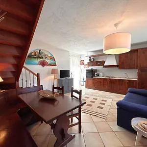  Apartment Italia 90 Two Levels Italien