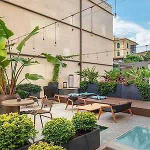The Spring House Vatican, Tapestry Collection By Hilton روما