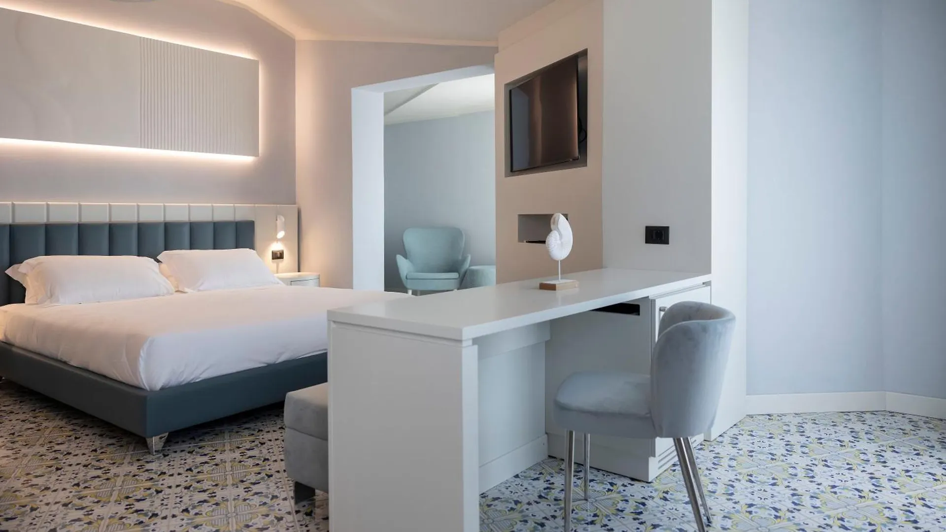 Grand Hotel Forte dei Marmi 4*,